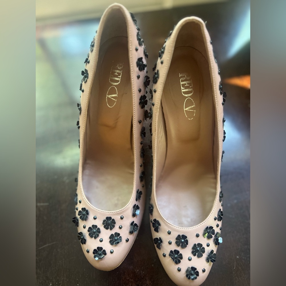 Red Valentino sz 40 blush pink pumps with floral - Picture 6 of 6